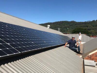 Woonona Bulli School of Arts with CORENA funded solar panels on rood